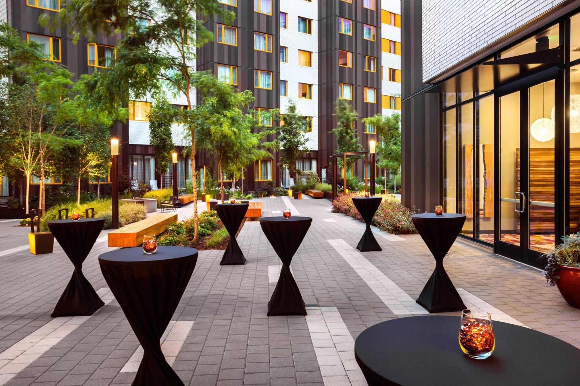 Residence Inn By Marriott Portland Downtown/Pearl District Exterior photo
