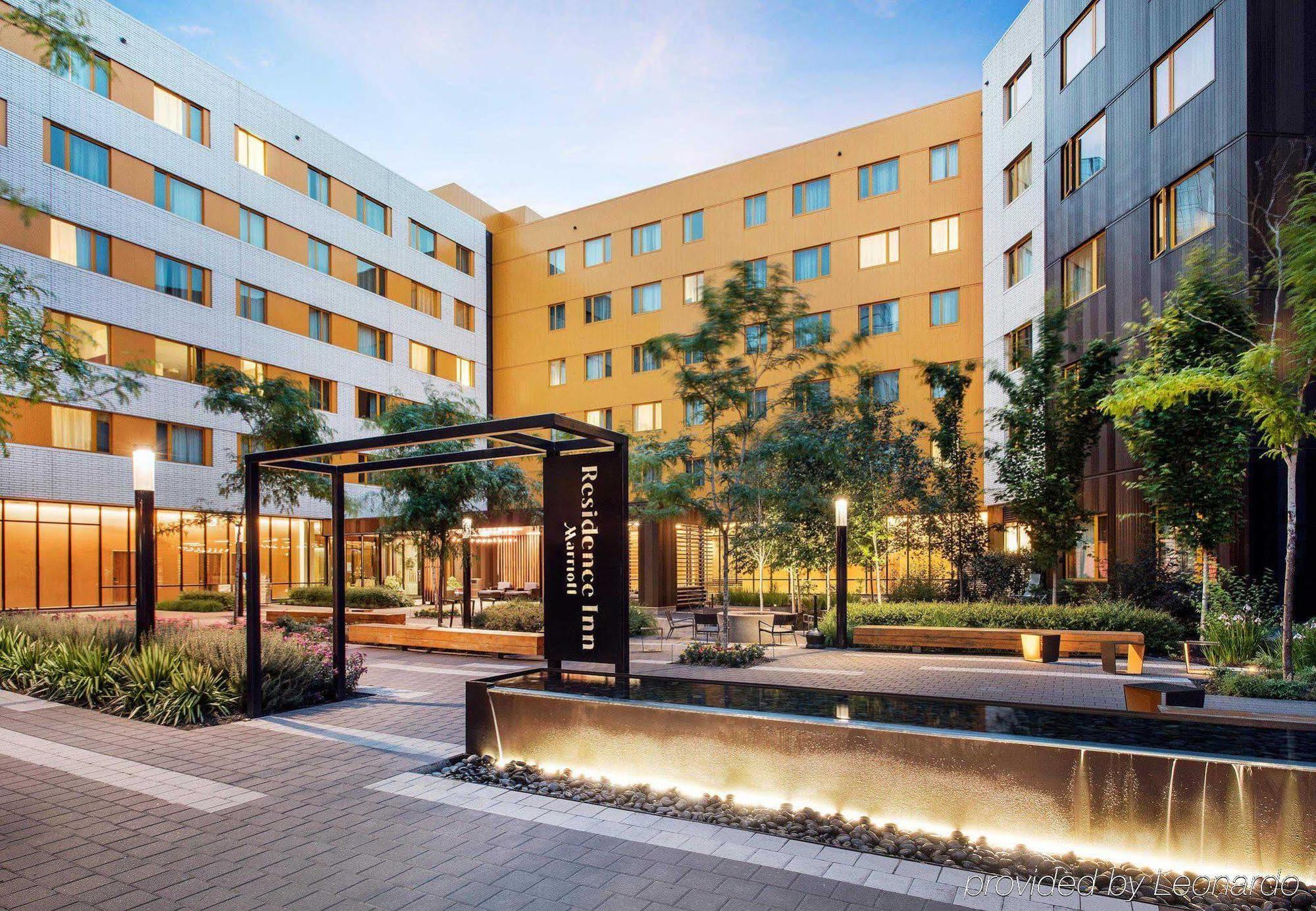Residence Inn By Marriott Portland Downtown/Pearl District Exterior photo